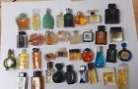 Lot  de 35 miniatures de parfum /anciennes/sans  boite /grandes marques 