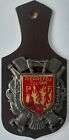 Insigne pompier (pucelle) de PIERREFEU DU VAR (83) - French fire badge