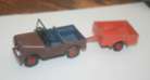 Dinky Toys - Land Rover + Remorque  - Miniature ancienne ( à restaurer )